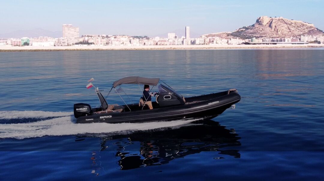 Escapada costera – Alquiler privado de yate de 2 a 3 horas